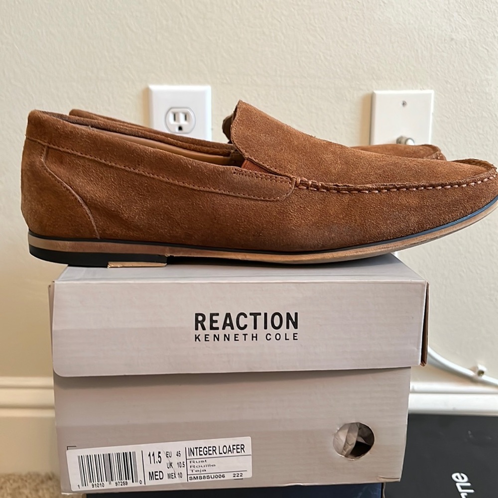 Men 11.5 loafer